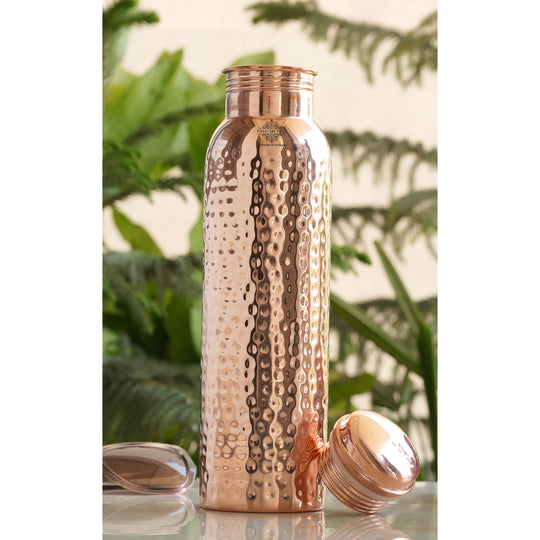 Pure Copper Bottle for Everyday Hydration - Easy to Carry
