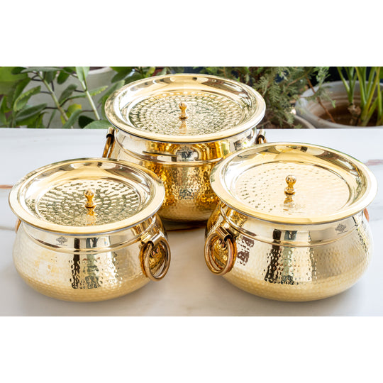 Brass Hammered Lagan Handi With Handle With Tin Lining  & Lid Cover