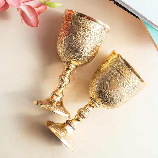 Embossed Brass Goblet Glass for Barware