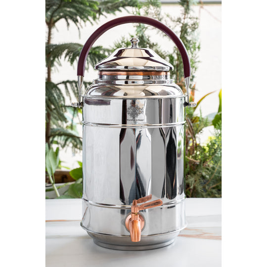 Perspective shot of 5 ltr copper pot 