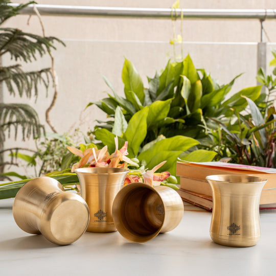 Pure Brass Curved Design Plain Glass With Lines