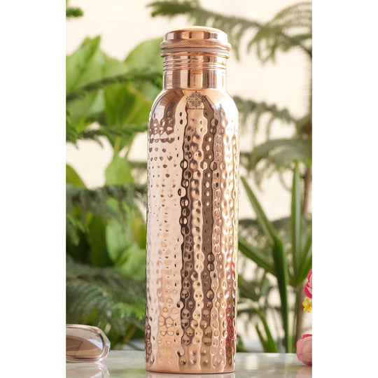 Pure Copper Bottle for Everyday Hydration - Easy to Carry