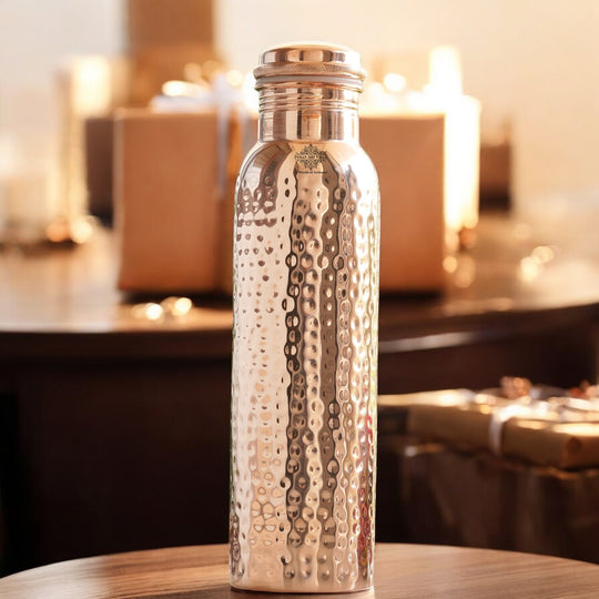 Pure Copper Bottle for Everyday Hydration - Easy to Carry