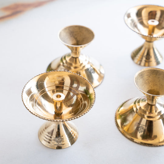 Brass Diya Set of 4 with Beaded Rim & Shine Finish