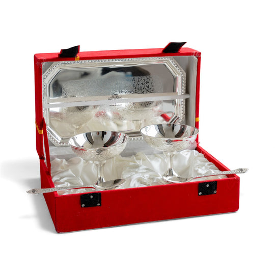 Silver Plated Designer Ice Cream Gift Set 2 Bowl with 2 Spoon & 1 Tray