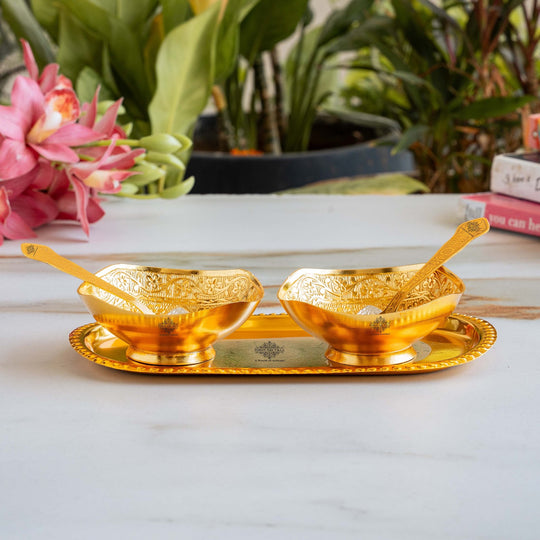 Pure Silver Gold Polished Embossed Flower Design Set of 2 Bowl with 2 Spoon & 1 Tray