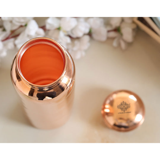 Pure Copper Bottle for Everyday Hydration - Easy to Carry