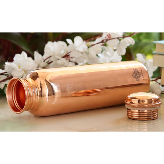 Pure Copper Bottle for Everyday Hydration - Easy to Carry
