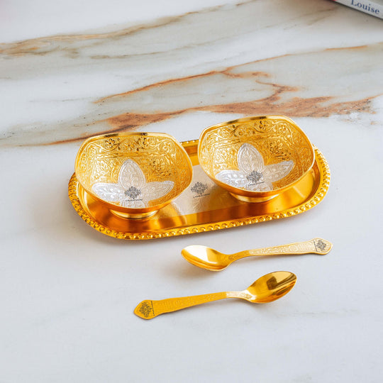 Pure Silver Gold Polished Embossed Flower Design Set of 2 Bowl with 2 Spoon & 1 Tray