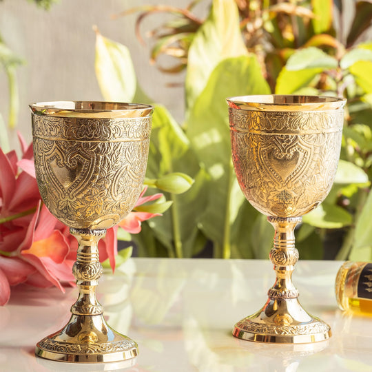 Embossed Brass Goblet Glass for Barware