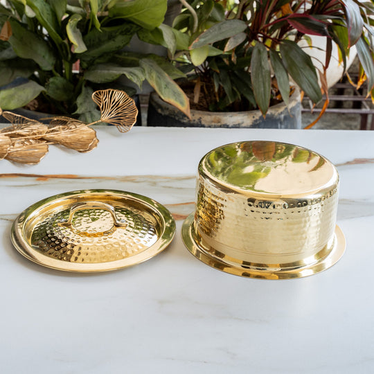 Pure Brass Hammered Design Bhagona with inside Tin Lining & Lid