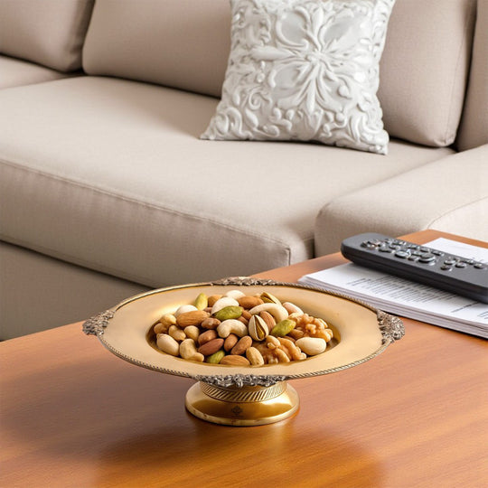 Pure Brass Tray With Embossed Round Shape Deisgn