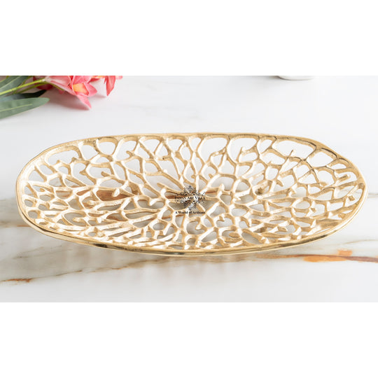 Gold Finish Antique Lacquer Matte Finish Decorative Tray – 47 cm Oval Shape, Cutting Design