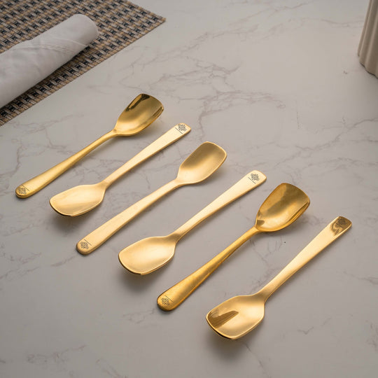 Brass Shine Finish Ice-Cream Spoon, Length-13.97 cm
