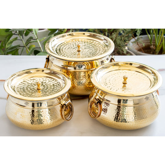 Brass Hammered Lagan Handi With Handle With Tin Lining  & Lid Cover