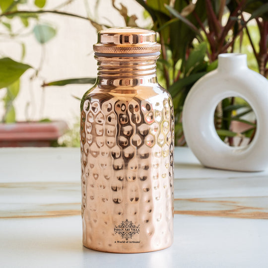 Pure copper water bottle for everyday hydration