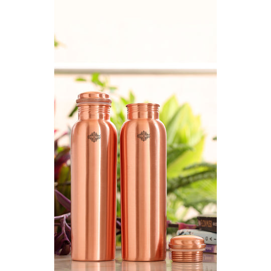 Pure Copper Bottle for Everyday Hydration - Easy to Carry