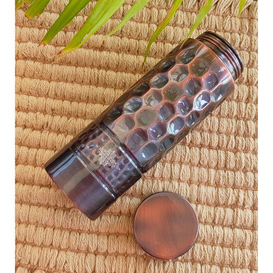 Pure Copper Bottle with Lacquer Coated Finish and Straight Shape