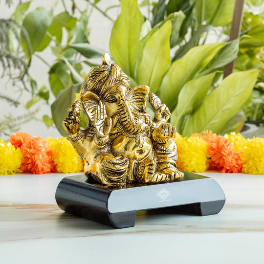 Brass Finish Ganesh Ji Murti with Velvet Gift Box