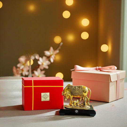 Brass Finish Kamadhenu Cow With Calf & Kanha JI