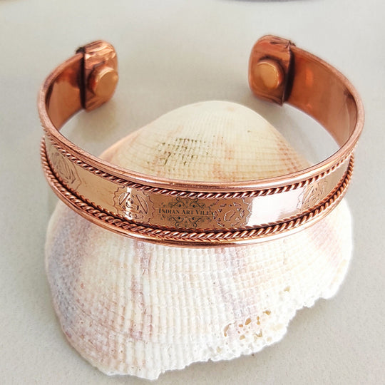 Pure Copper Kada With Thread On Edge Design