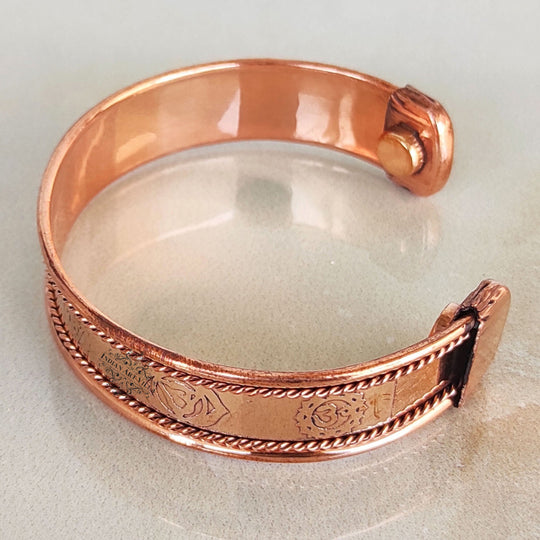 Pure Copper Kada With Thread On Edge Design