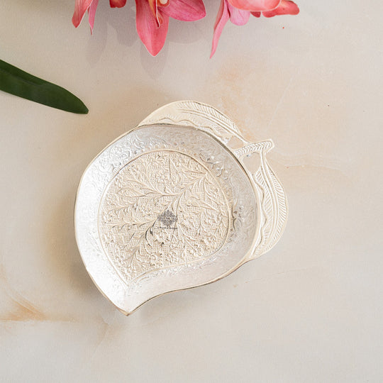 Silver plated mango shape bowl 100 ML lifestyle — Indian Art Villa