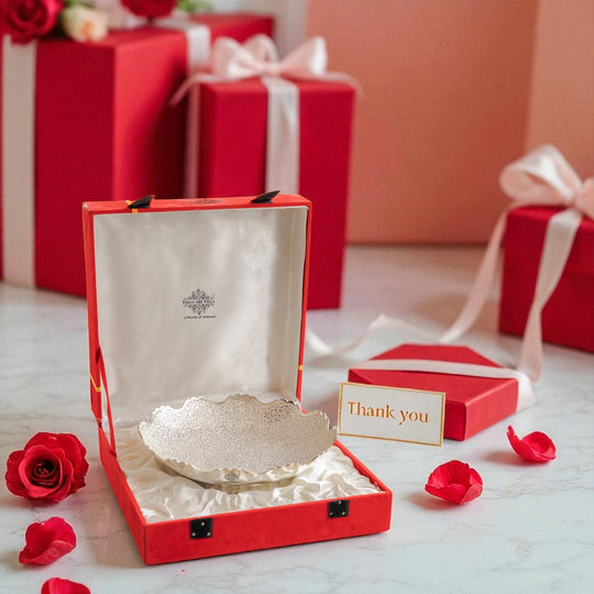 Handmade Silver Plated Round Design Deep Dish Bowl comes with Red/Blue Velevt box