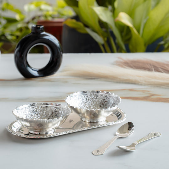 Handcrafted Silver Plated Designer Bowl Set with 2 Bowl, 2 Spoon, 1 Tray