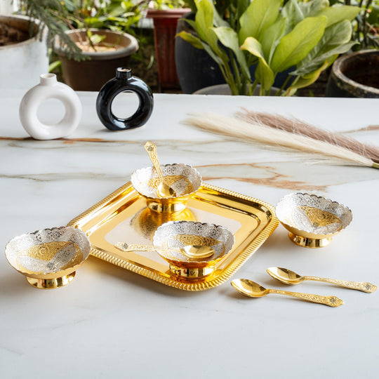 Pure Silver Plated Gold Polished 4 Bowl 4 Spoons 1 Tray