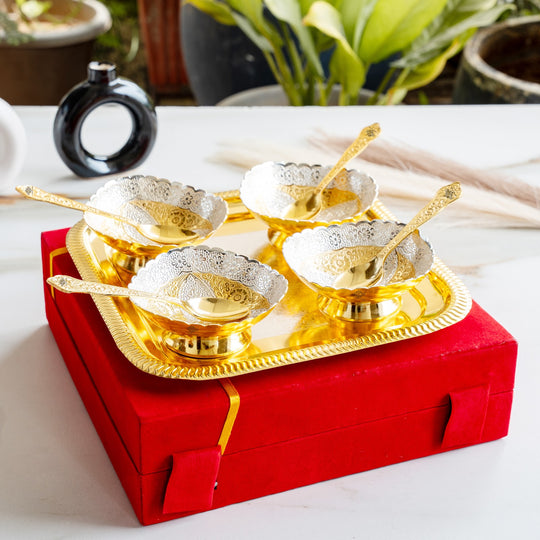 Silver plated 4 bowl 4 spoon 1 tray E — Indian Art Villa