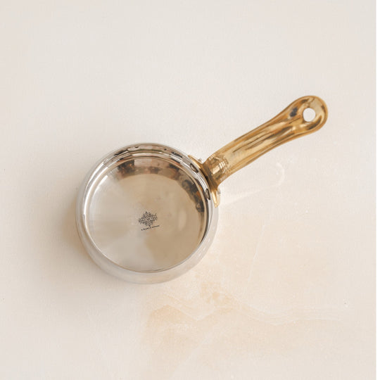 Stainless Steel Curved Design Serving Sauce Pan with Brass Handle