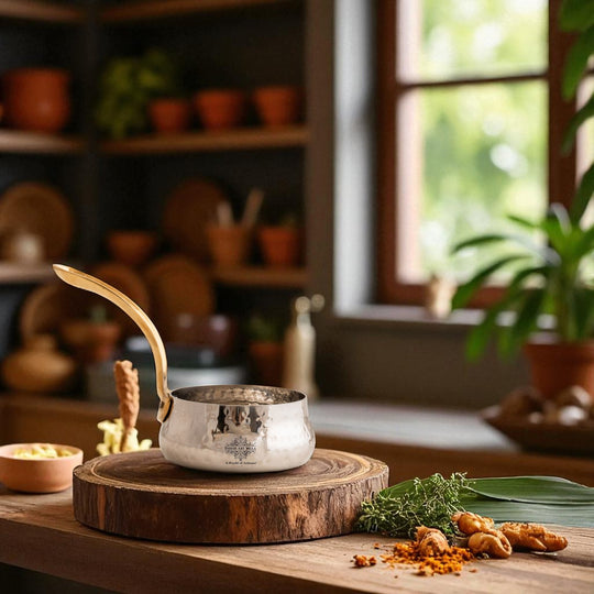 Stainless Steel Curved Design Serving Sauce Pan with Brass Handle