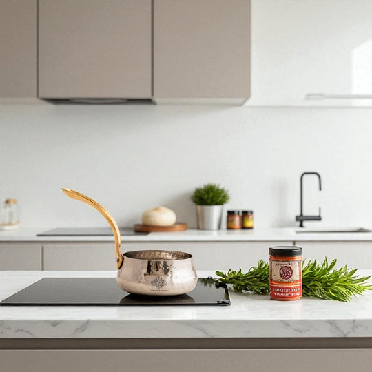 Stainless Steel Curved Design Serving Sauce Pan with Brass Handle