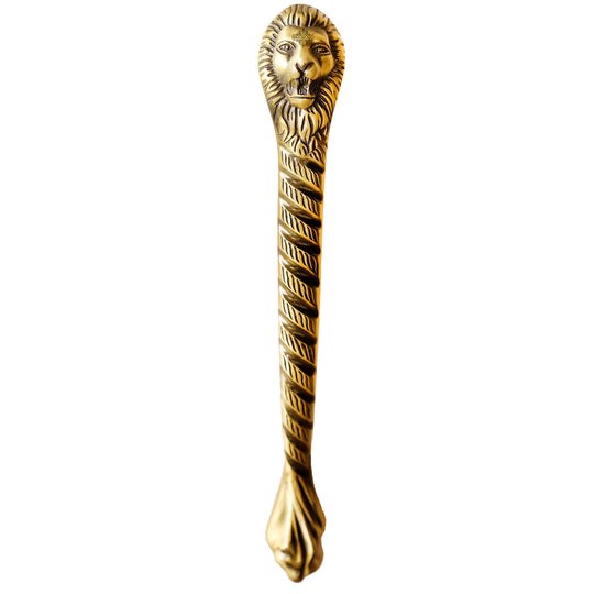 Exquisite Brass-Finished Aluminum Door Handle with Lion Bearded Design – A Touch of Timeless Elegance