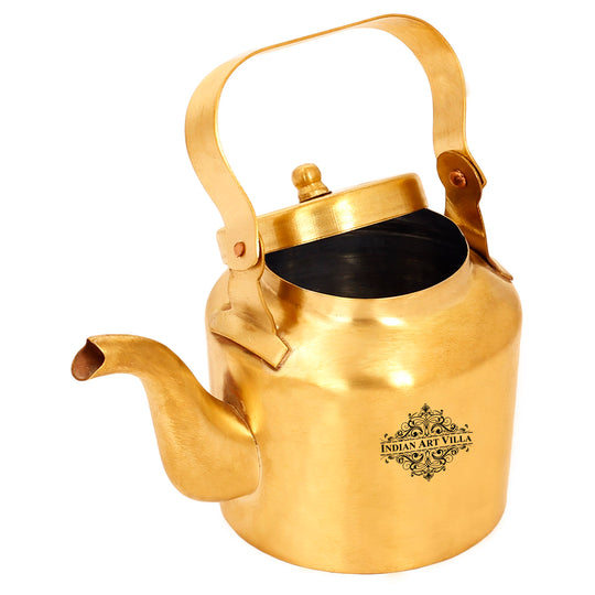 Imagine yourself sitting in a balcony or a garden and having an amazing tea time with your friends or family, wouldn't it be great if you keep on adding tea stored in this tea kettle in your cups over gossip
