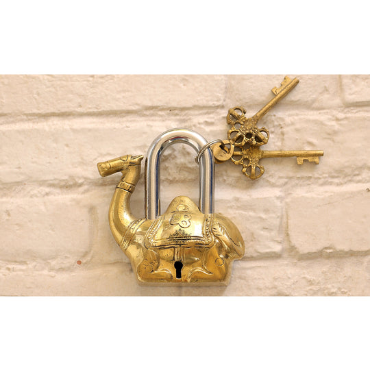 Handmade Old Vintage Style Gold Camel Shape Brass Security Lock with 2 Keys, Size-4x11.43 cm