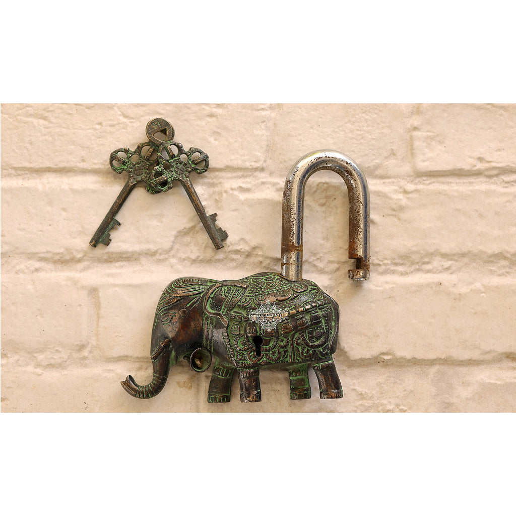 Indian Art Villa Handmade Old Vintage Style Dark Broun Antique Elephant Shape Brass Security Lock with 2 Keys, Size-4x5"