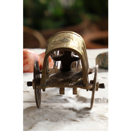 Brass bull cart decorative showpiece variant 1 close-up — Indian Art Villa