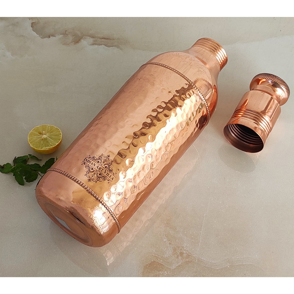 INDIAN ART VILLA Set of Pure Copper Hammered Leak Proof Cocktail Water Bottle & Two Glasses with Brass Bottom with a Blue Gift Box, Drinkware, Glass: 450 ml