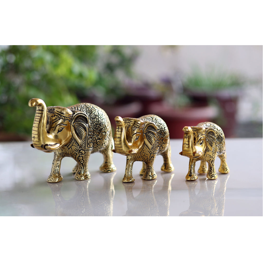 Indian Art Villa Aluminum Elephants Set of 3 With Dark Embossed Brass & Silver Finish Design, Home Decor, Room Decor, Handicarft Item & Decor, Color- Golden, Size-S,M & L