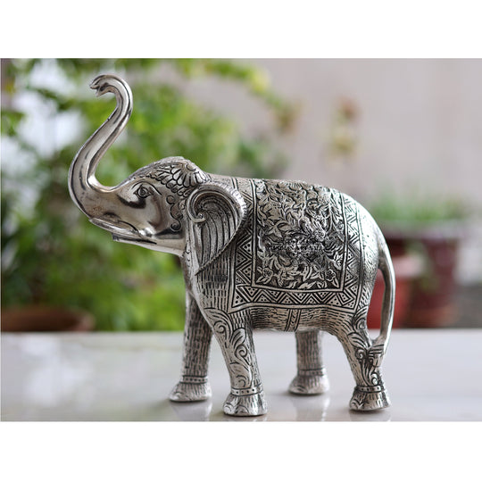 Aluminium Elephants With Dark Embosed Silver Finish Design, Home Decor, Room Decor, Handicarft Item & Decor, Color- Silver