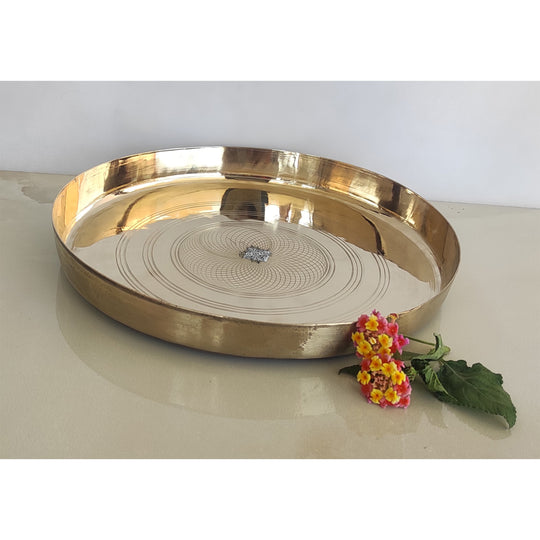 Elegant Brass Dinner Plate – Intricate Circular Design Serveware for Traditional Meals, Restaurants, and Home Dining