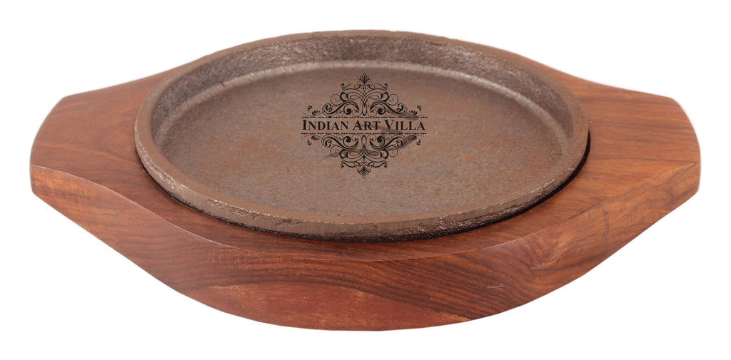 Indian Art Villa Pure Round Iron Sizzler with Wooden Base Sizzle Grill Rice Vegetables Hote Restaurant